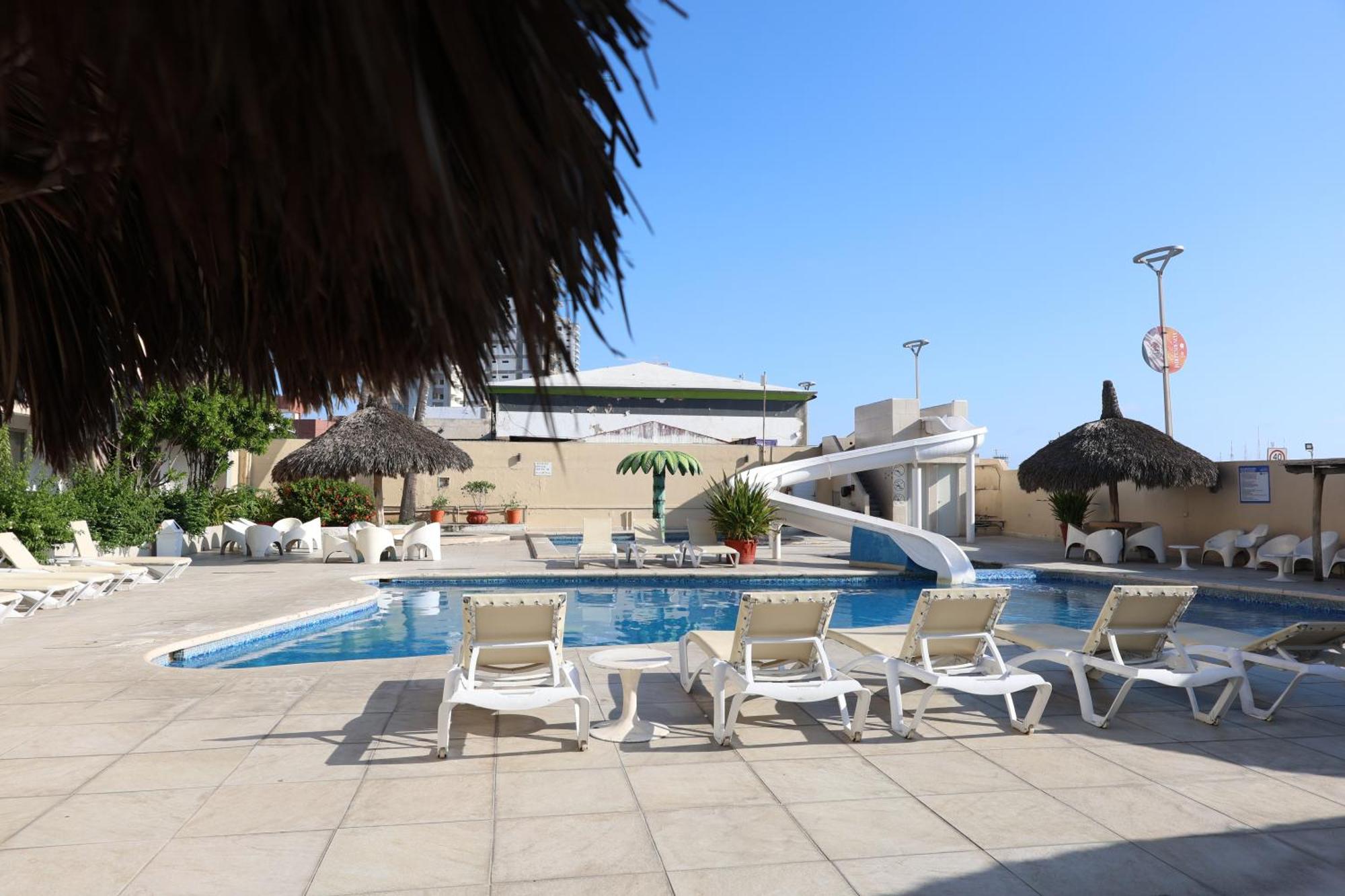 Hotel Sands Arenas Масатлан Экстерьер фото